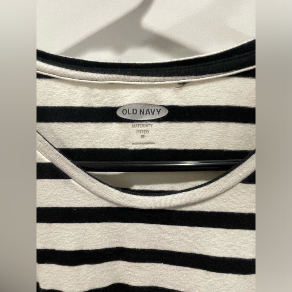 Maternity Old Navy Dress - Medium - Picture 3 of 4